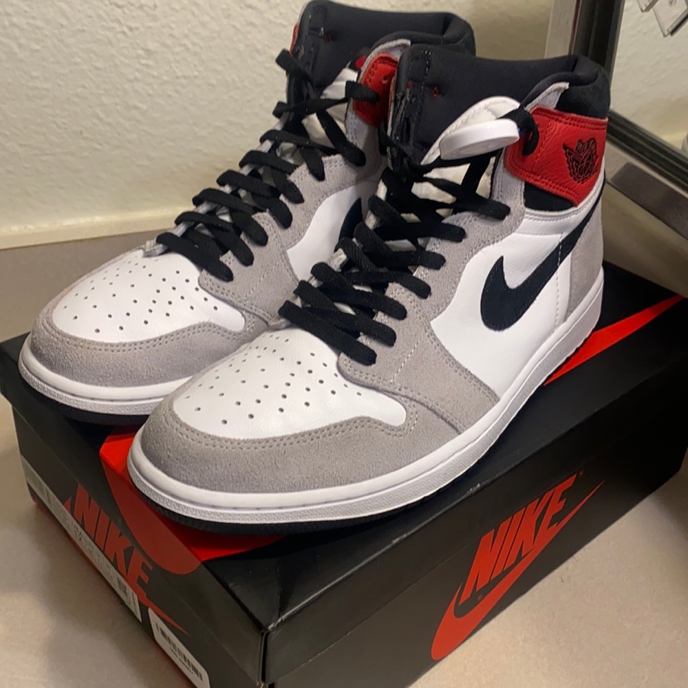 SOLD Nike Air Jordan 1 Retro High OG “Smoke Grey”